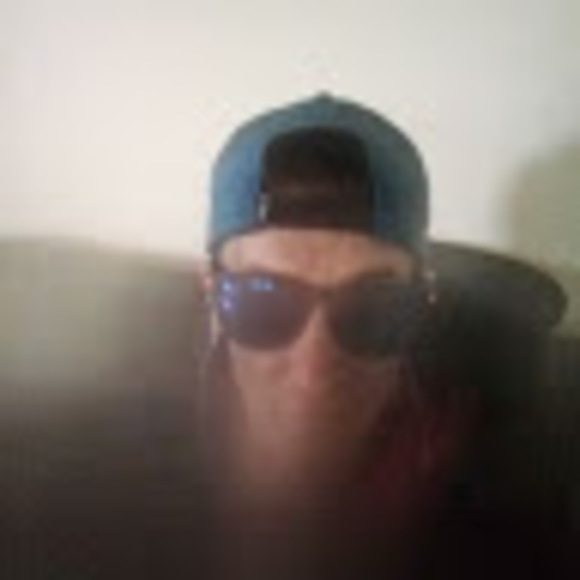 Meet your Posher, Josh - Picture 1 of 1